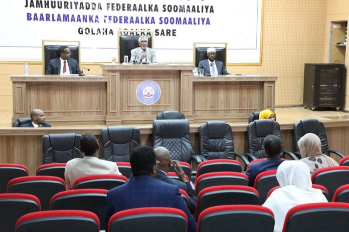 Aqalka Sare Oo Maanta Meel-marinaya Sharciga Doorashooyinka Dalka