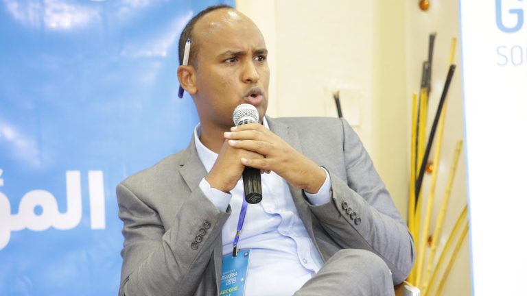 XEER SOOMAALIGII HORE IYO XEERARKA CASRIGA EE DALKA MAXAY KU KALA DUWANYIHIIN MAXAYSE ISAGA MID YIHIIN- AVV DAHIR MOHAMED ALI