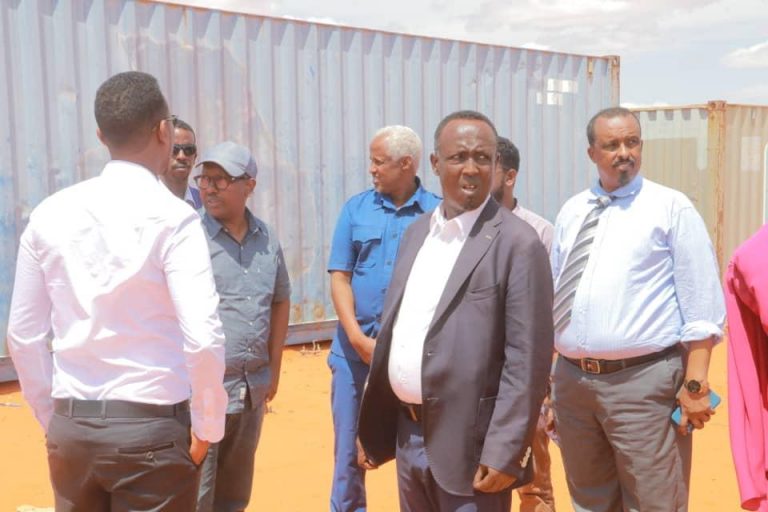 Wasiirka Amniga Galmudug Oo Kormeeray Xero Lagu Tababari Doono Ciidamada “Sawirro”