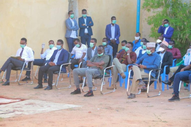 Wasiirka Amniga Galmudug Oo Kulan La Qaatay Dhallinayarada Gaalkacyo “sawirro”
