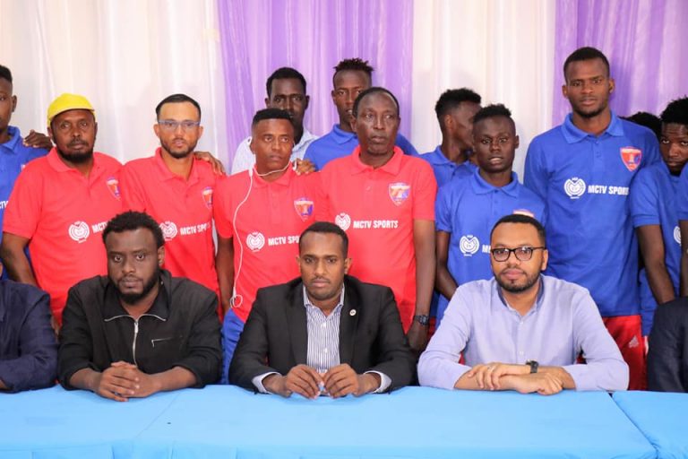 Maamulka Gobolka Banaadir oo kulan sagootin ah u sameeyay Naadiga Dowladda Hoose+Sawirro.