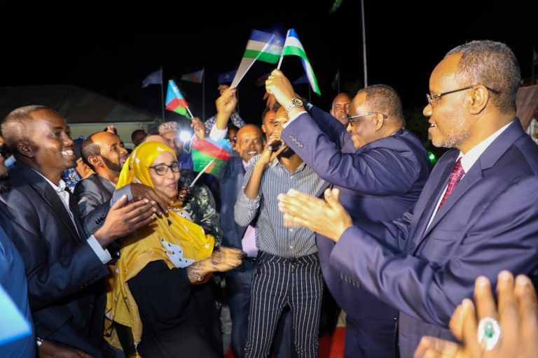 Puntland iyo Koonfur-galbeed oo heshiis ku gaaray Baydhabo+saawirro.