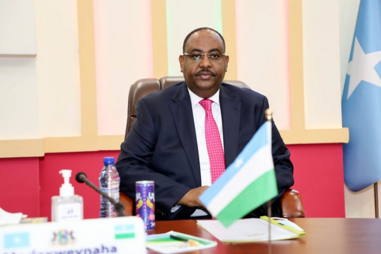 Madaxweyne Deni oo furay Kal-fadhiga 47-aad ee Golaha Wakiillada Puntland+Sawirro.