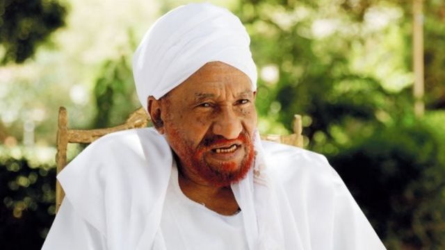Ra’isulwasaarahii hore ee Sudan Sadiq al-Mahdi oo Coronavirus u dhintay.