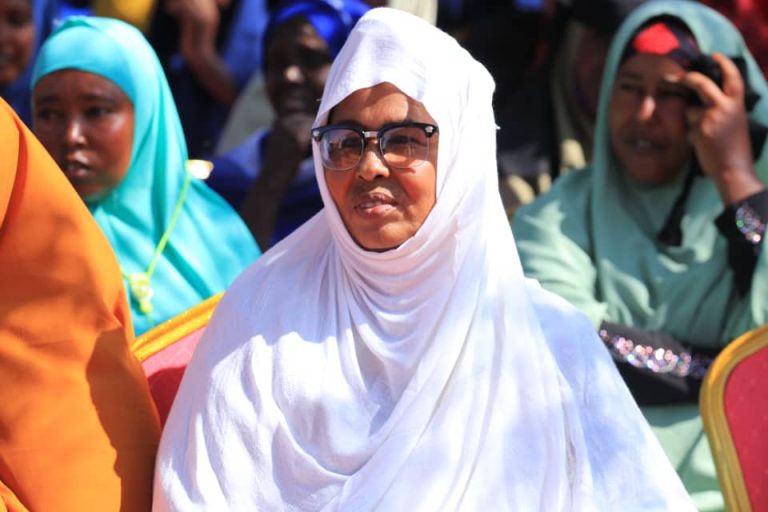 Munaasabad ay xilalka kula kala wareegayaan Maamulka Degmada Gaalkacyo oo lagu qabtay Gaalkacyo+(SAWIRRO).