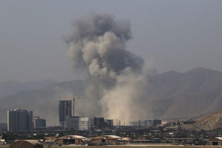 Weerar sababay dhimasho iyo dhaawac oo ka dhacay magaalada Kabul ee dalka Afganistaan.