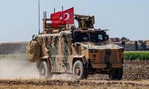 Dowladda Turkiga oo digniin u direy Jeneraal Khalifa Xaftar.