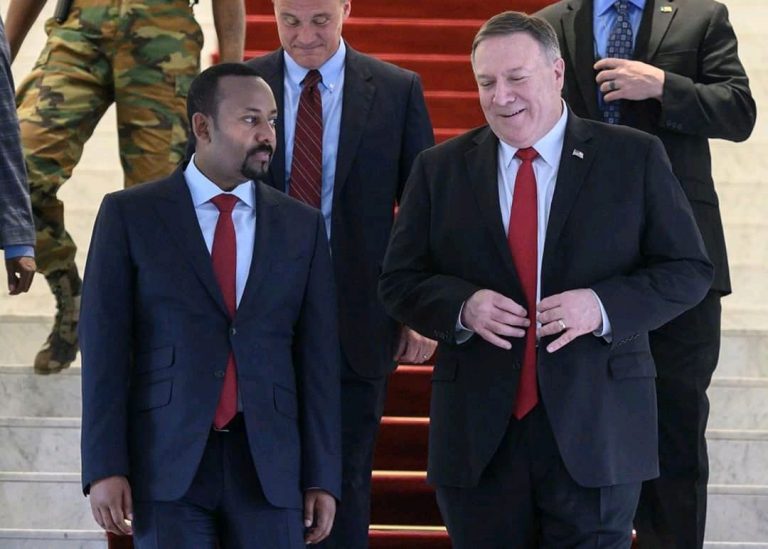 Xoghayaha arimaha dibada Mareykanka iyo ra’isulwasaaraha itoobiya oo wada hadal dhanka taleefanka ka yeeshay xaalada itoobiya.
