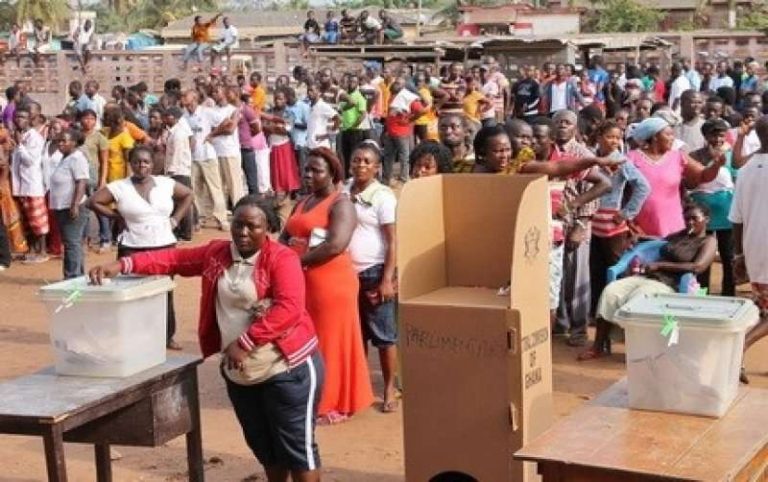 Doorashada madaxweynaha iyo tan baarlamaanka oo maanta dalka Ghana ka dhaceysa.