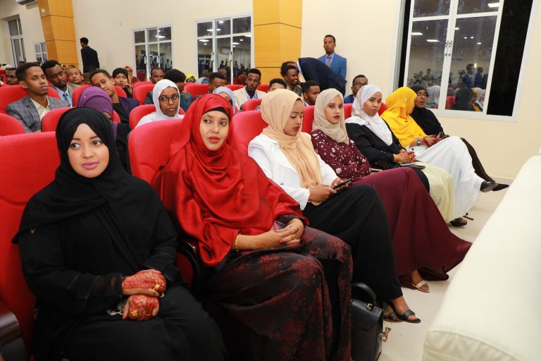 Shaqaalaha rayidka ee Puntland oo mushaar kordhin loo sameeyay+(SAWIRRO).
