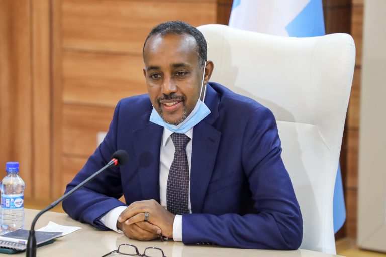 Ra’iisul wasaaraha oo kulan la yeeshay haweenka ku jira labada aqal ee baarlamaanka Soomaaliya+(Sawirro).