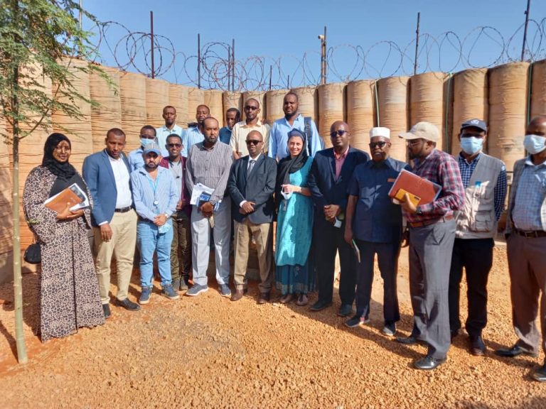 Wasaaradda qorsheynta oo dib u eegis ku sameeysay qorshe howleedka WFP-Somalia ee Jubbaland+(SAWIRRO).