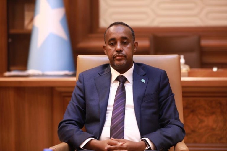 Ra’iisulwasaaraha Soomaaliya oo ka tacsiyeeyay geerida Senatar Maxamed Yuusuf Xaaji.