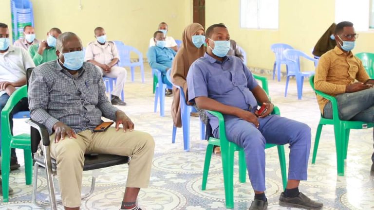 Wasaaradda Caafimaadka Dowlad Goboleedka Koofur Galbeed oo qabatay kulan Wacyi gelinta Covid-19.