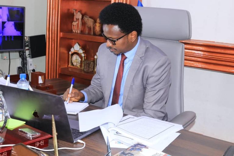 Soomaaliya oo ka qeyb-gashay Shirka Hey’adaha Socdaalka iyo Jinsiyadaha Wadamada Carabta.