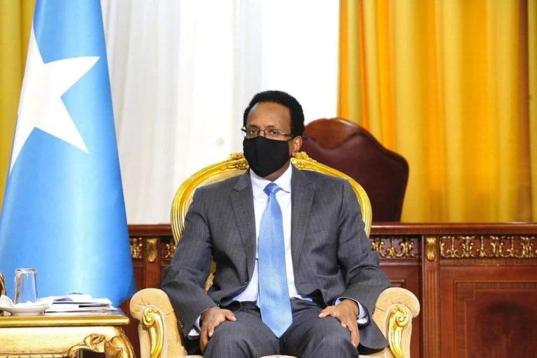 MADAXWEYNE FARMAAJO OO SHIR UGU BAAQAY MADAXDA DOWLAD GOBOLEEDYADA IYO G/BANAADIR