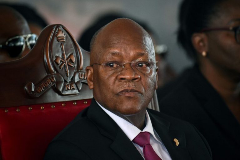 Madaxweynihii Tanzania oo geeriyooday