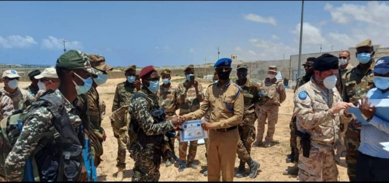 Members from Somalia’s Army and Police finish mine clearance course in Mogadishu
