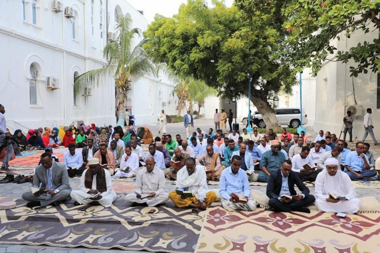 Maamulka Gobolka Banaadir oo kulan duco ah u sameeyay mas’uuliyiintii qaraxa lagu dilay 24-July 2019