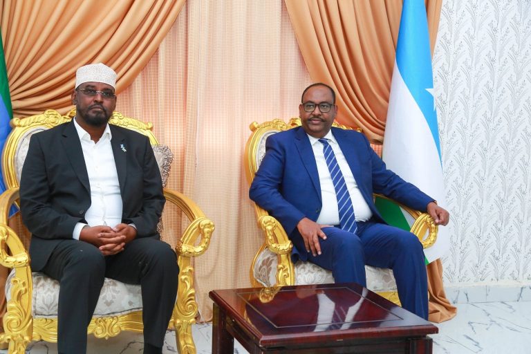 Madaxweynayaasha Jubbland iyo Puntland oo kusoo wajahan Muqdisho