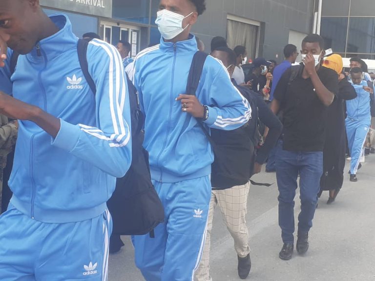 Cayaartooyda Hayland oo ka soo dagay  garoonka Aadan Cabdulle