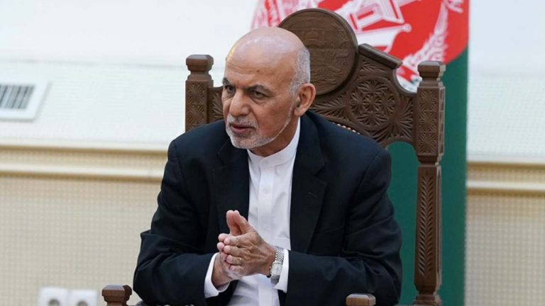 Madaxweyne Ashraf Ghani oo shaaciyey sababta uu uga cararay dalkiisa Afghanistan