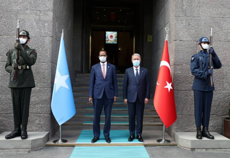 Wasiirka Gaashaandhigga XFS oo la kulmay dhigiisa dalka Turkiga “SAWIRRO”