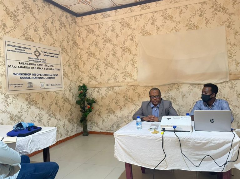 Tababarka dib u howl-gelinta Maktabadda Qaranka oo Muqdisho ka furmay “SAWIRRO”