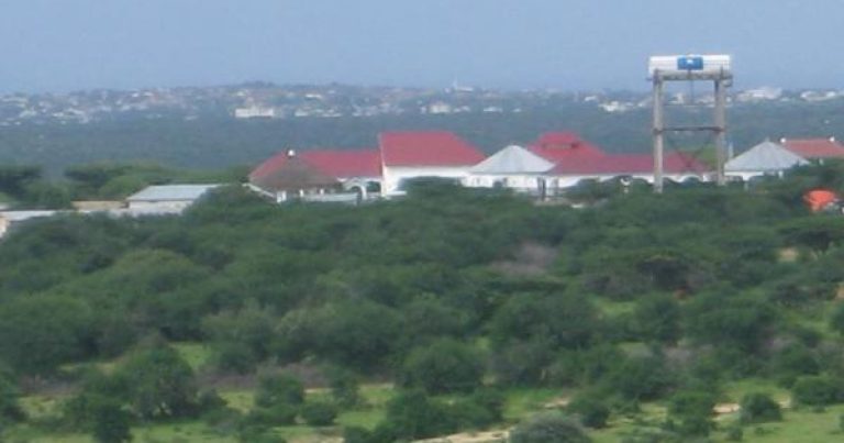 Guddoomiyaha Degmada Dayniile oo kormeer amni xaqiijin ah ku tegay deegaanno hoostaga Degmada