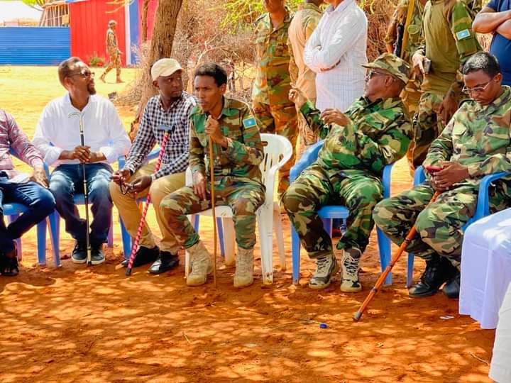 Taliyaha Ciidanka xoogga oo la kulmay Odayaasha Dhaqanka Guri-Cel