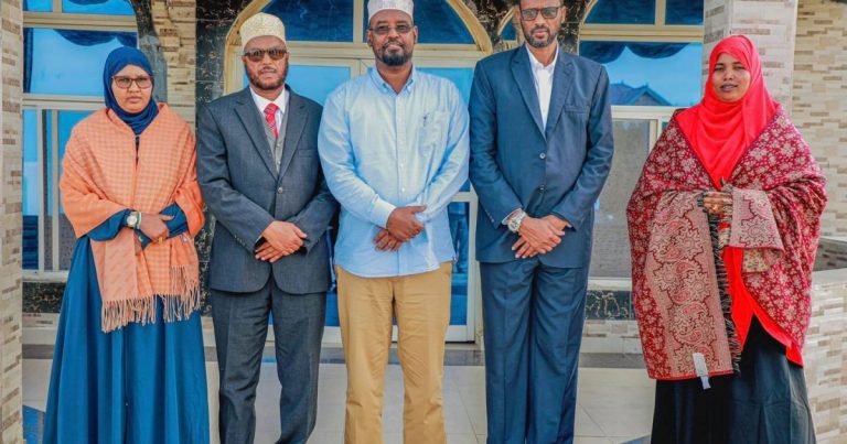 Madaxweynaha Jubbaland oo qaabilay xubnaha Aqalka Sare ee la doortay