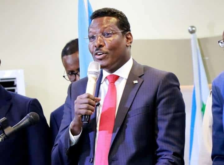 Qoorqoor oo digniin u diray maleeshiyaadka Ahlusunna