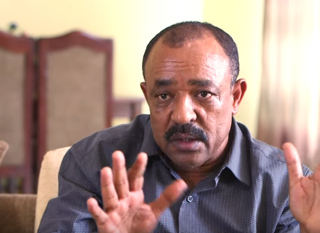 Dowladda federaalka itoobiya oo xabsiga dhigtay jeneraal caan ah oo dhaliili jiray xukuumadda Ra’iisul wasaare Abiy Ahmed.