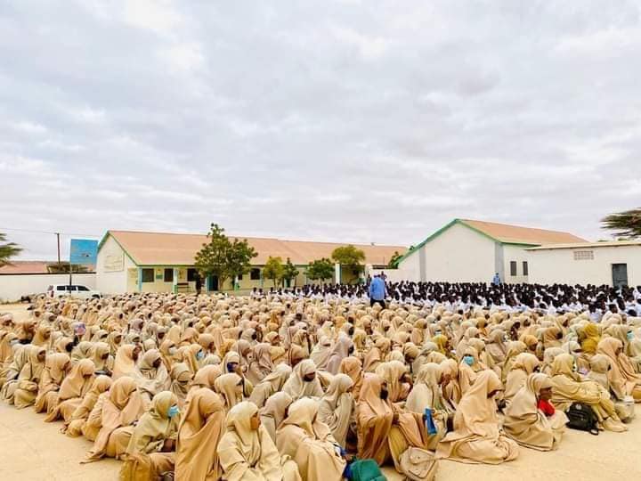 DHAGEYSO:Waxaa Maanta Deegaanada  Puntland ka  bilaabanaya imtixaankii shahaadiga ah ee  fasallada 8aad iyo 12aad.