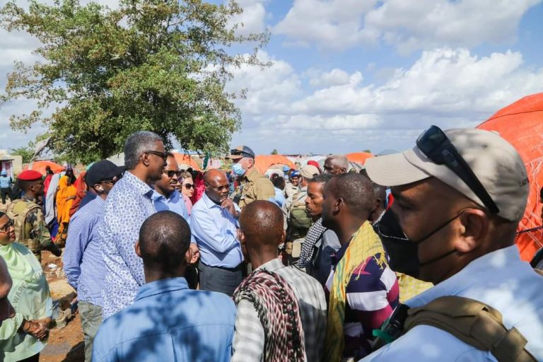 Ergeyga gaarka ah ee Madaxweynaha JFS u qaabilsan Arrimaha Bani-aadannimada oo safarkiisi ugu horreeyay tan iyo markii xilkaas loo igmaday maanta ku tagay magaalada Baydhabo.