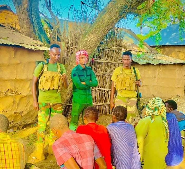 Ciidanka GORGOR oo gobolka shabeelada hoose deegaano kamid ah ku gubay Doomo ay isticmaali jireen Argagixisada Al-Shabaab .