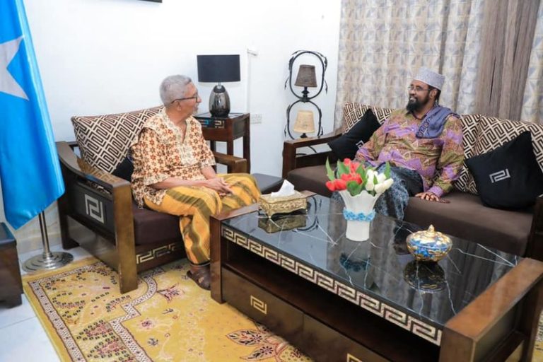 Madaxweynaha Jubbland oo xalay la kulmay Guddomiyaha Aqalka Sare BFS.