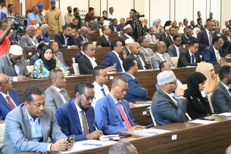 DHAGEYSO:Labada Golle Baarlamaanka Federaalka Soomaaliya  oo maanta fadhi wadajir ah ka leh Miisaaniyadda DFS ee sanadka 2022.