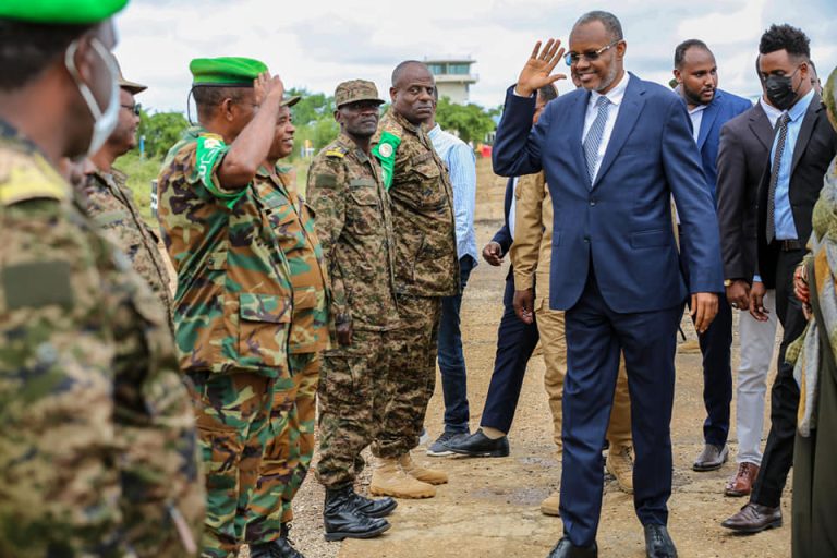 Madaxweyne Laftagareen oo dib ugu laabtay Baydhaba.