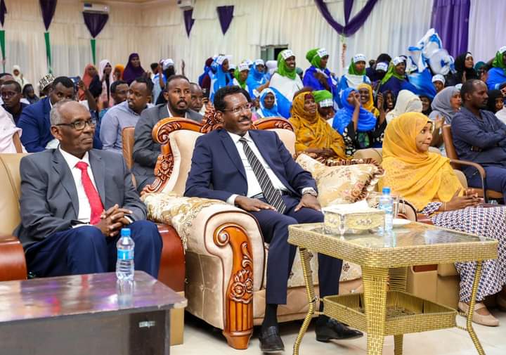 Xaflad Lagu soodhaweynaayo Madaxweyne Qoor-qoor oo ka dhacday Magaalada Cadaado.