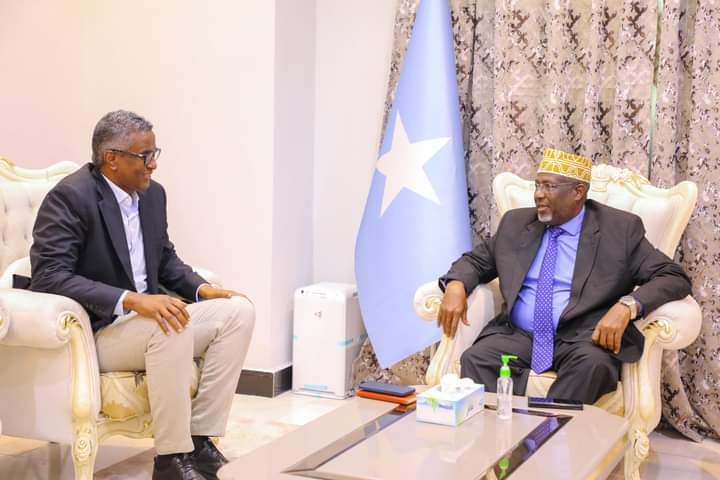 Guddoomiyaha Golaha Shacabka Baarlamaanka Soomaliya oo maanta kulan la qaatay Ergeyga gaarka ah ee Madaxwaynaha JFS u qaabilsan arrimaha  Abaaraha.