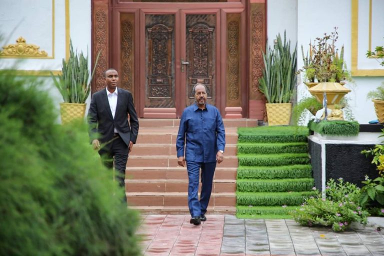 Madaxweynaha Qaranka Oo Shacabka Soomaaliyeed Oga War Bixiyay Xaaladiisa Caafimaad “SAWIRO”.