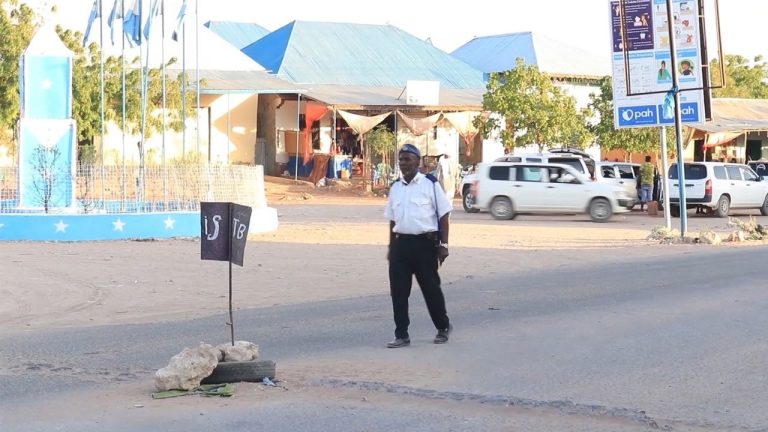 DAAWO:Taliska Ciidanka Nabad galyada Wadooyinka Gobalka Mudug oo digniin adag u diray Darawalada gaadiid ka xeeya.