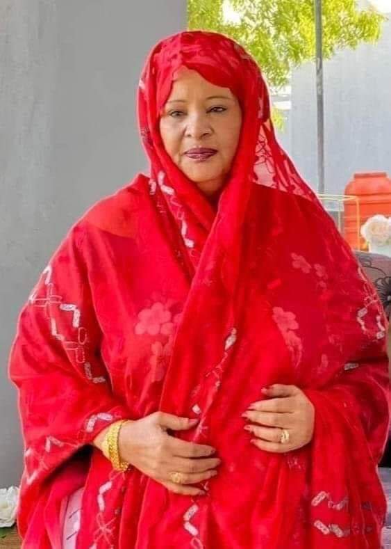 MADAXWEYNE XASAN SHEEKH MAXAMUUD OO KA TACSIYEEYEY GEERIDA MARXUUMAD KHADRA DAAHIR CIGE