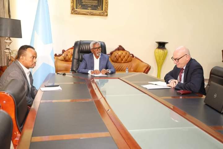 Guddoomiyaha Golaha aqalka sare oo la kulmay masuuliyiin ka socday UNDP