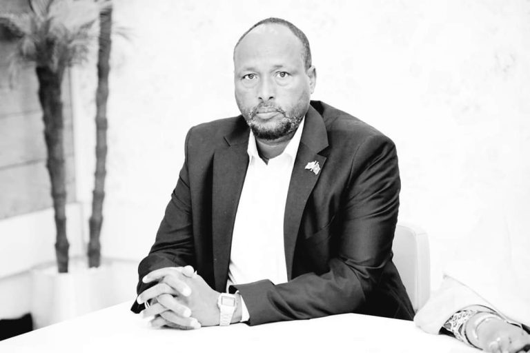 Koofur Galbeed oo war kasoo Saartay Geerida Wasiirkii Cadaaladda Oo Qarax lagu Dilay