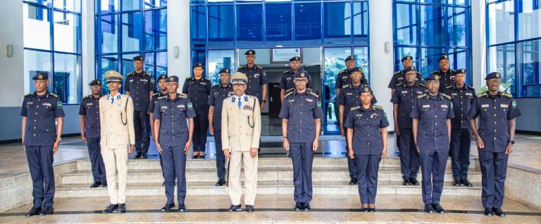 (SAWIRO)Taliyaha Ciidanka Booliska Soomaaliyeed oo Booqasho ku tagay Dalka Rwanda