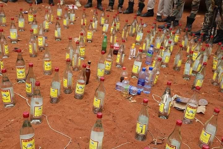 Ciidamada Amniga deegaanka Buursaalax ee Puntland oo gacanta ku dhigay ninkii ugu saareeyey kooxaha deeganada maamulkaas galiya waxyabaha maanka dooriya