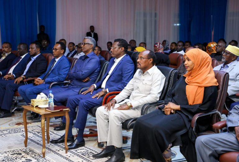 DHAGEYSO+SAWIRO] DFS iyo Galmdug oo shir ka yeeshay xaaladihii ugu danbeeyey ee Abaarta ka jirta Galmudug