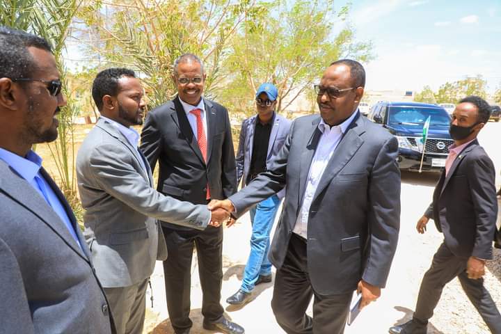 Madaxweyne Dani oo booqday xarunta dhexe ee Wasaaradda caafimaadka  Puntland